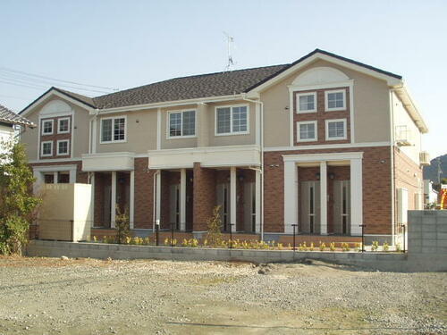 愛媛県西予市宇和町卯之町１丁目 賃貸アパート