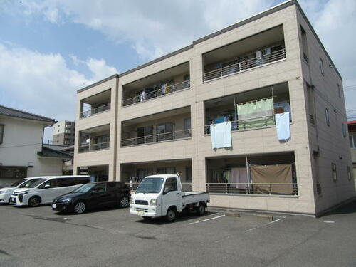 広島県福山市春日町５丁目 築23年10ヶ月 3階建