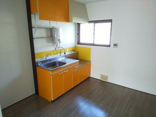 香川県高松市屋島中町 地上2階地下2階建 築40年4ヶ月