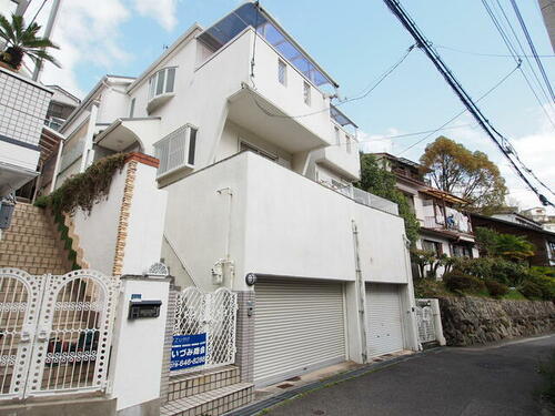 兵庫県神戸市長田区鶯町１丁目 築31年9ヶ月 地上2階地下1階建