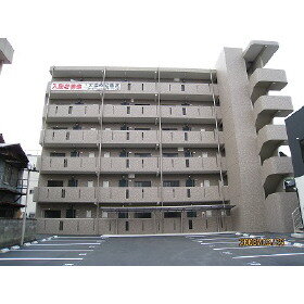 三重県名張市栄町 6階建 築16年4ヶ月