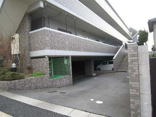 広島県安芸郡府中町宮の町５丁目 地上4階地下1階建 築34年3ヶ月