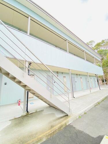 徳島県板野郡藍住町徳命字小塚東 賃貸アパート