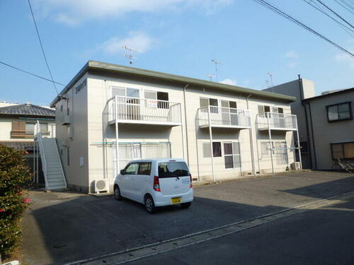 三根ハイツ 2階建
