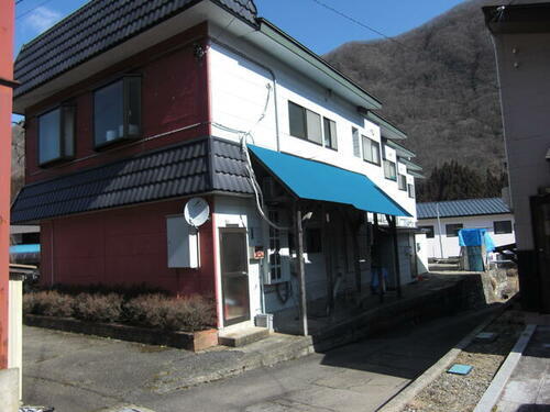 湯野上アパート 2階建