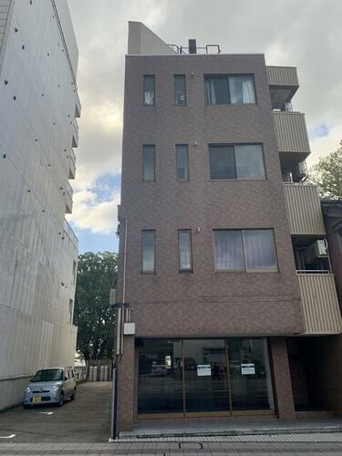 石川県金沢市野町２丁目 築46年9ヶ月 6階建