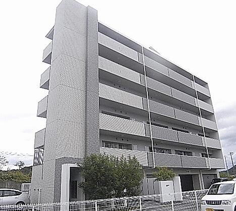 兵庫県姫路市阿保 築15年9ヶ月 6階建