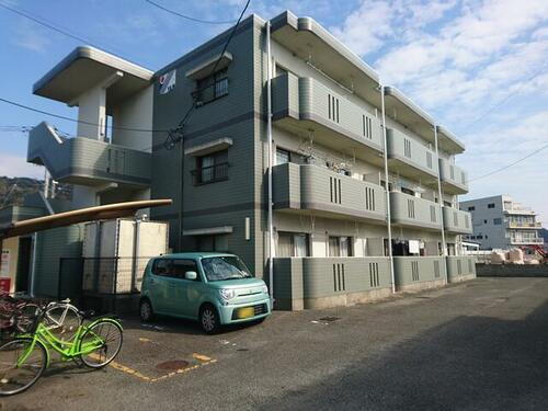 徳島県小松島市中田町字新開 賃貸マンション