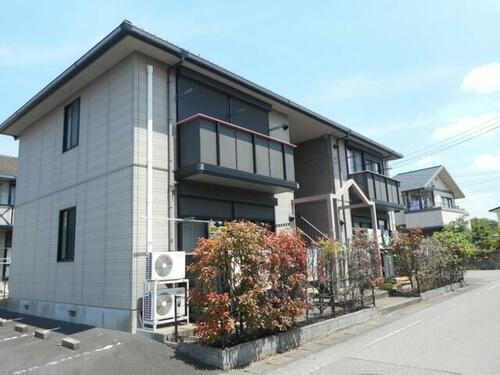 栃木県鹿沼市樅山町 築27年7ヶ月 2階建