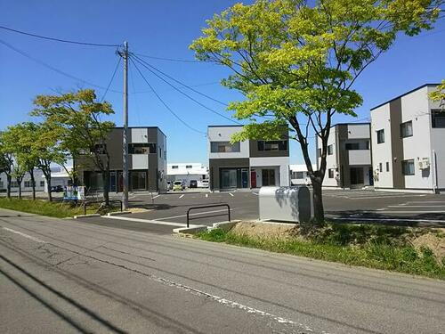 山形県東置賜郡川西町大字下小松 2階建 築8年8ヶ月