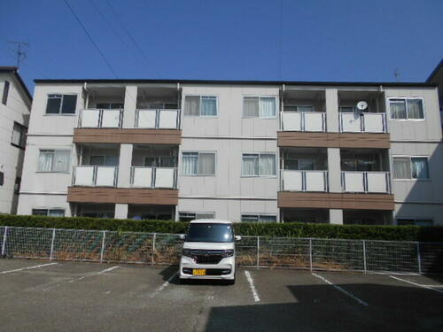 高知県高知市高須新町２丁目 築31年8ヶ月 3階建