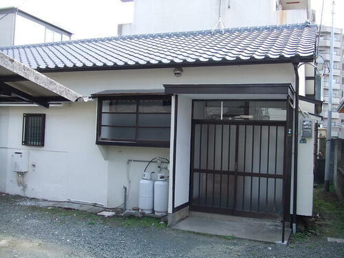 熊本県熊本市東区若葉３丁目 平屋建て