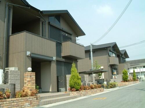 兵庫県姫路市御立東２丁目 築22年10ヶ月 2階建