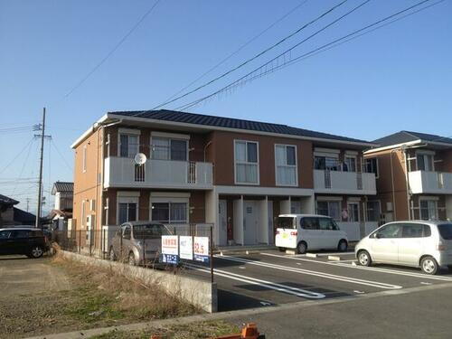 ルミエールＮ 2階建