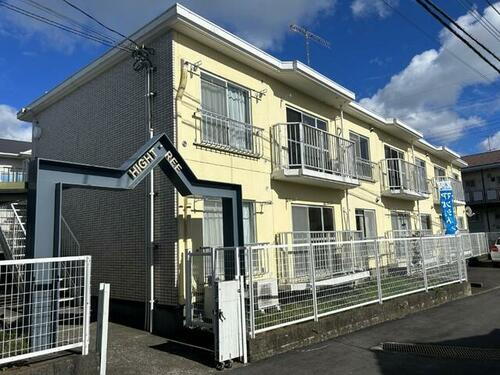 神奈川県厚木市下荻野 2階建