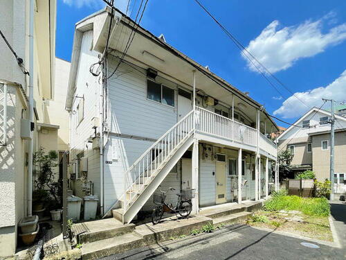 三広ハイム 2階建