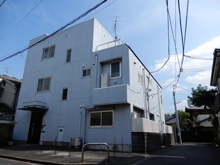 東京都新宿区新宿７丁目 3階建 築38年6ヶ月