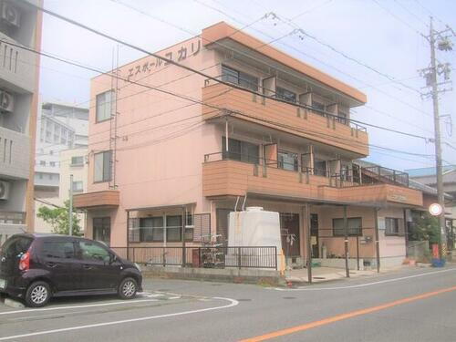 三重県津市江戸橋２丁目 築36年10ヶ月 3階建