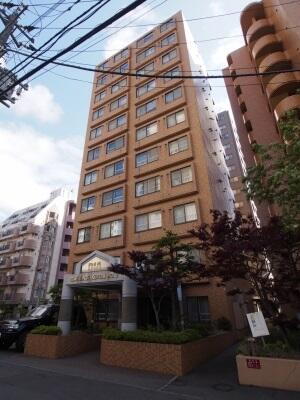 北海道札幌市西区琴似二条３丁目 11階建 築32年10ヶ月
