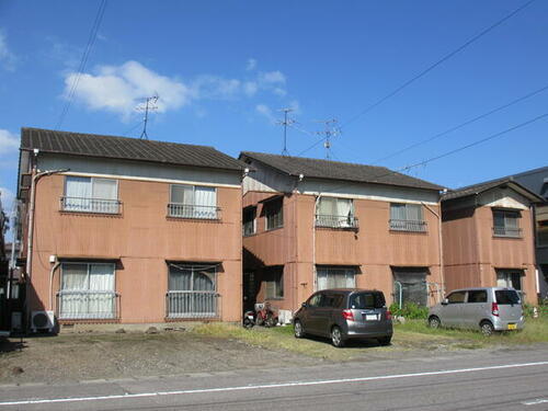 大分県大分市高城新町 2階建