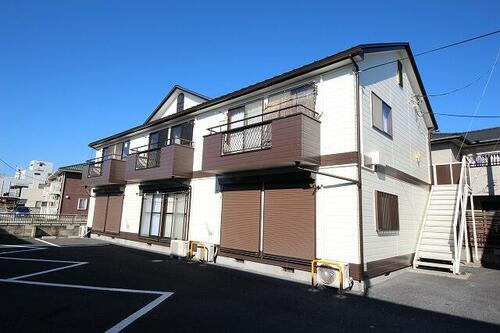 セイラＢＯＸ飯塚Ｂ 2階建