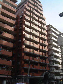 福岡県福岡市中央区荒戸２丁目 賃貸マンション