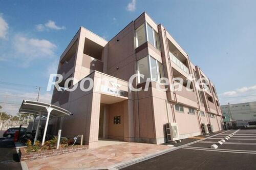 徳島県徳島市山城西４丁目 3階建