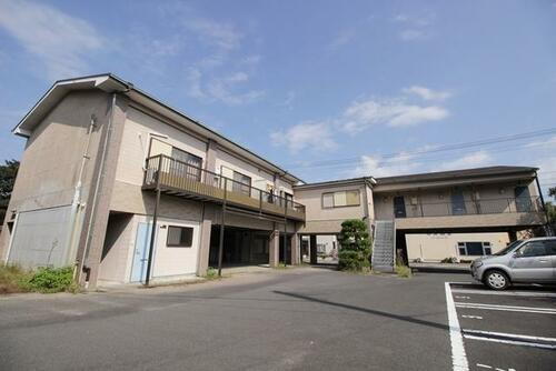 鹿児島県指宿市十二町 2階建 築30年10ヶ月