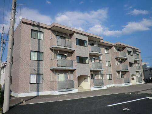 マンションｅｍｏｔｉｏｎ 3階建