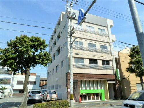 東富田ビル 5階建