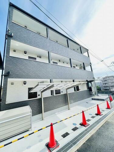 兵庫県神戸市長田区前原町１丁目 築4年6ヶ月 3階建