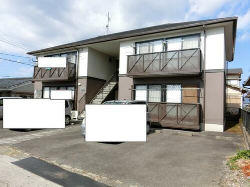 ファミーユ小坂