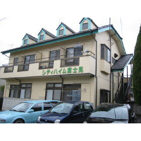 茨城県結城市大字結城 2階建 築31年7ヶ月