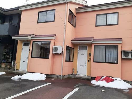 新潟県新潟市江南区茜ケ丘 2階建