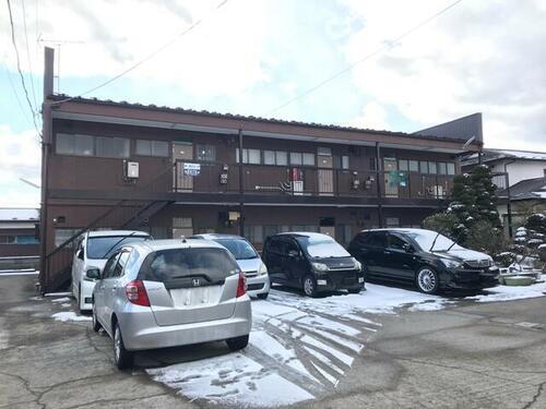 第一渡辺コーポ 2階建