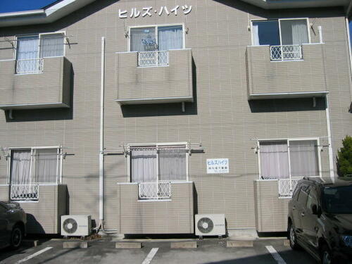 ヒルズハイツ 2階建