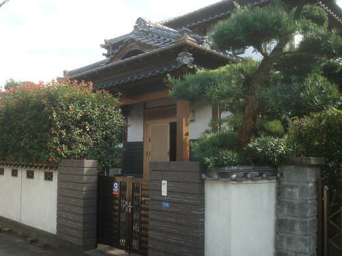 熊本県熊本市南区近見６丁目 築31年3ヶ月 2階建