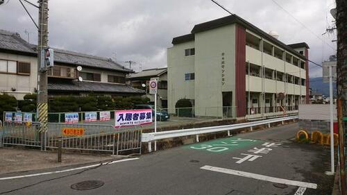 千々川マンション 3階建