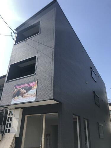 大阪府大阪市大正区三軒家西２丁目 3階建