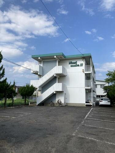 大分県臼杵市大字臼杵洲崎 3階建