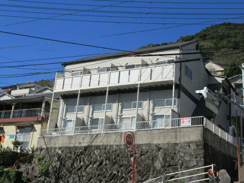 長崎県長崎市愛宕２丁目 2階建 築28年10ヶ月
