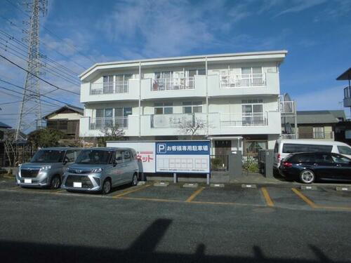 埼玉県桶川市泉１丁目 3階建 築32年7ヶ月