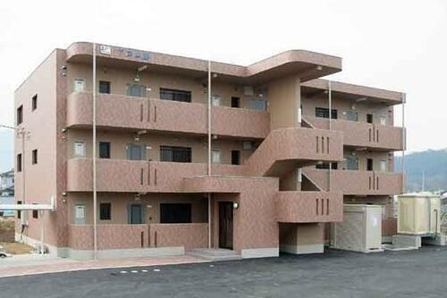 愛媛県新居浜市高木町 賃貸マンション