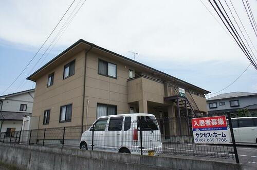 十川西町　サンライトマンション