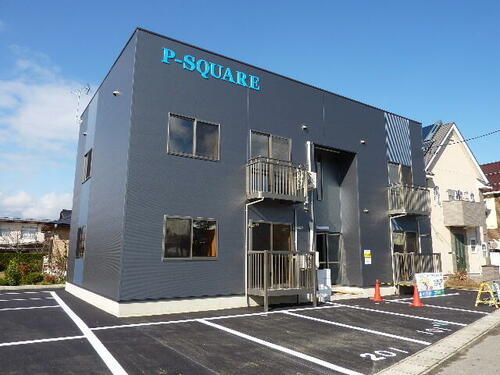 Ｐ－ＳＱＵＡＲＥ 2階建