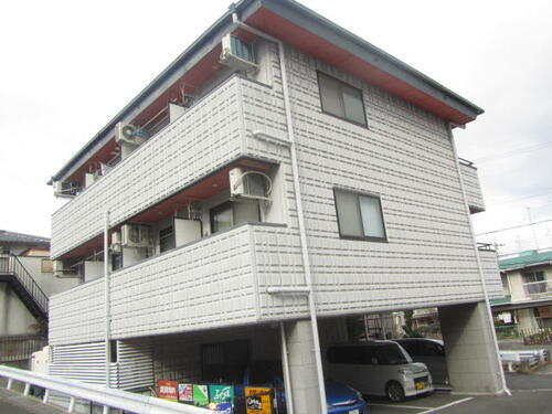 京都府長岡京市長岡１丁目 築32年2ヶ月 3階建