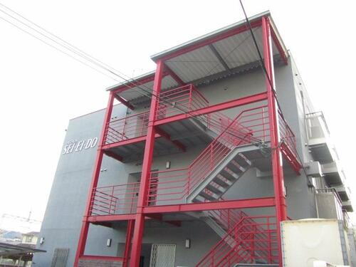 京都府長岡京市開田 築32年10ヶ月 3階建