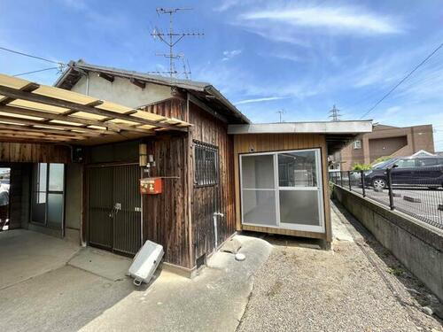 愛媛県新居浜市東雲町２丁目 平屋建て 築45年7ヶ月