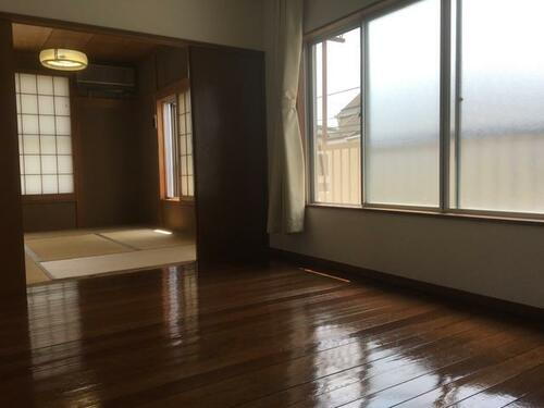 柴崎町１丁目仮住まい戸建