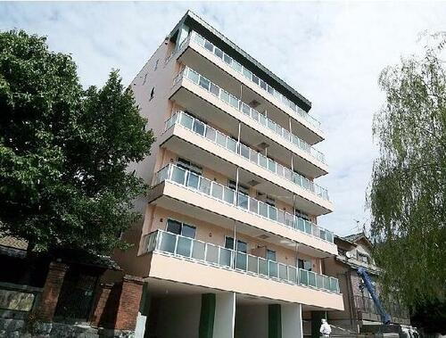 高知県高知市唐人町 6階建 築17年4ヶ月